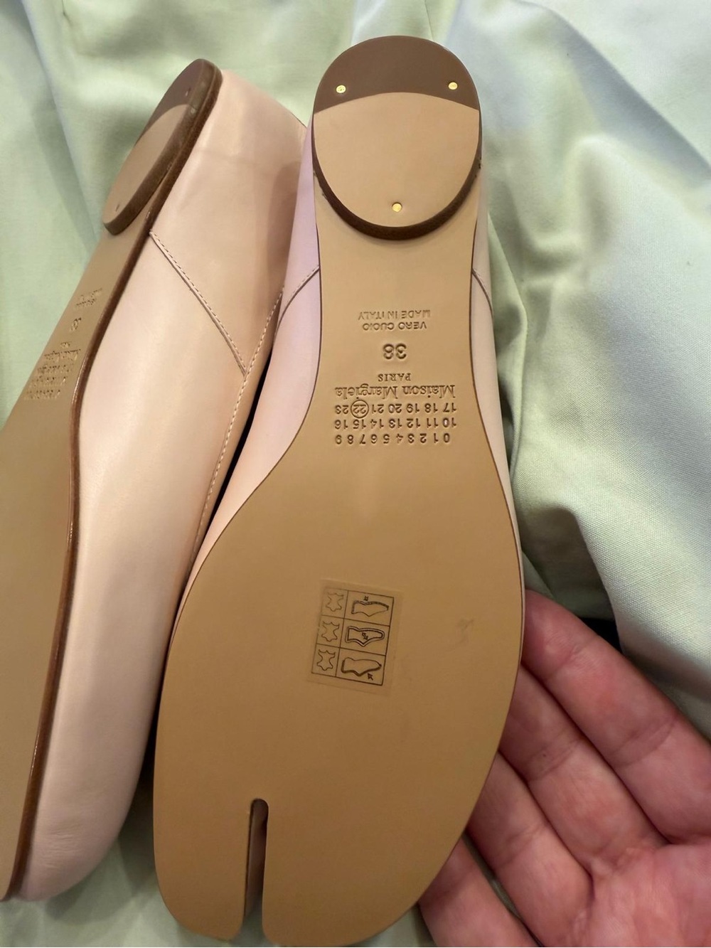 Maison Martin Margiela Pale Pink Tabi Ballet Flats - Picture 4 of 8